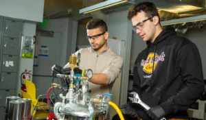 MIT engineers create clean hydrogen using aluminium cans coffee and seawater