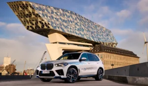 Based on the current BMW X5, the BMW iX5 Hydrogen was first introduced as a concept at the IAA show in 2019.