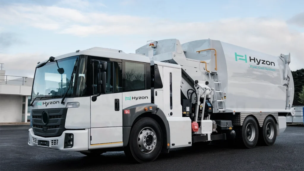 Hyzon Motors and New Way Trucks Hydrogen Fuel Cell Powered Refuse Truck USA August 2024 Driving Hydrogen