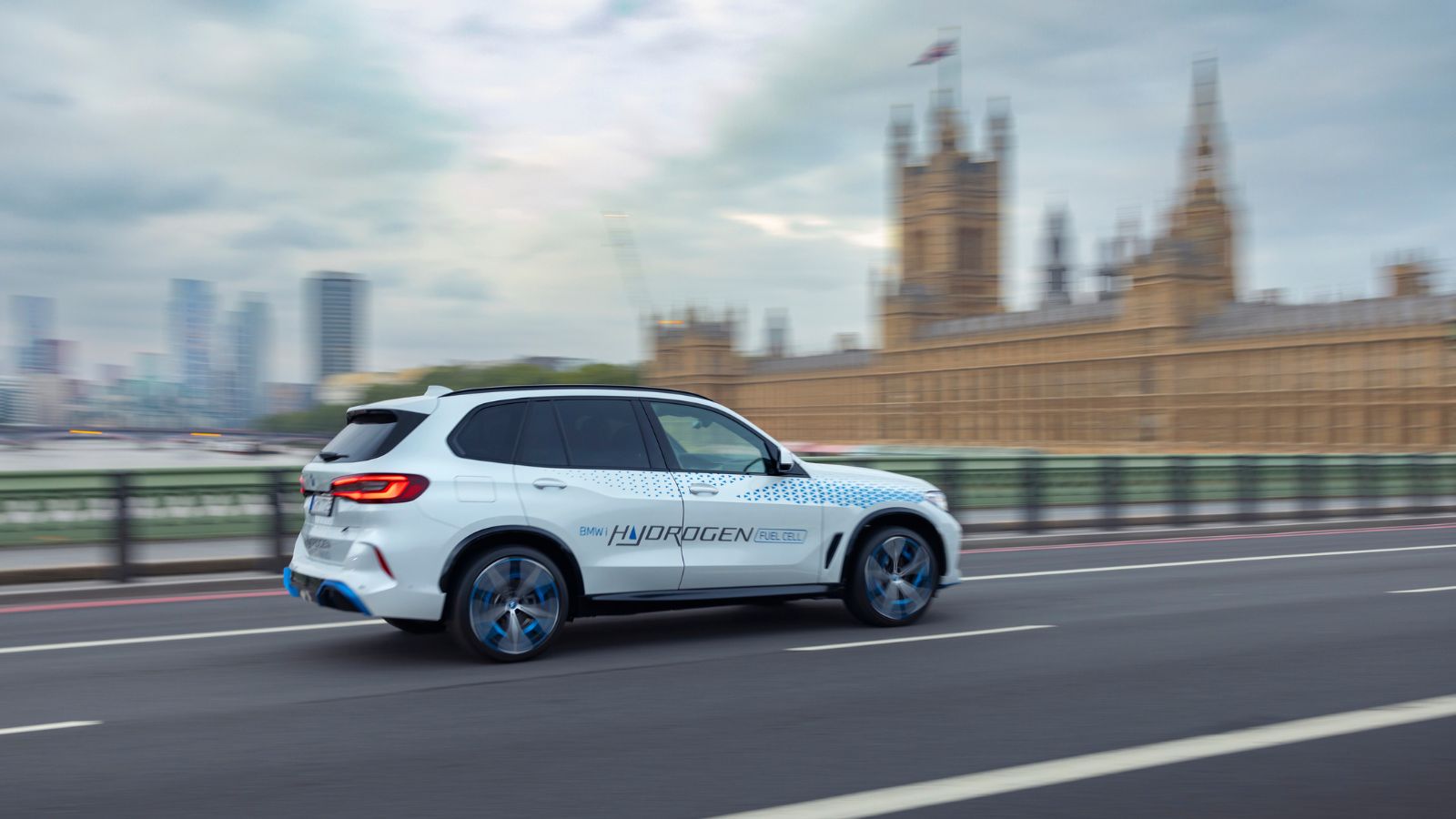 BREAKING: BMW puts a date on hydrogen - fuel-cell production confirmed ...