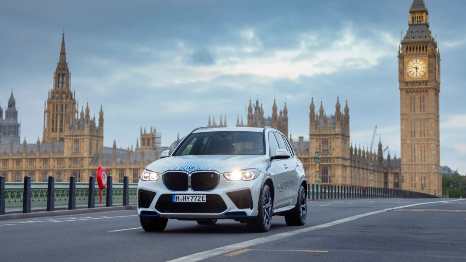 BREAKING: BMW puts a date on hydrogen - fuel-cell production confirmed ...