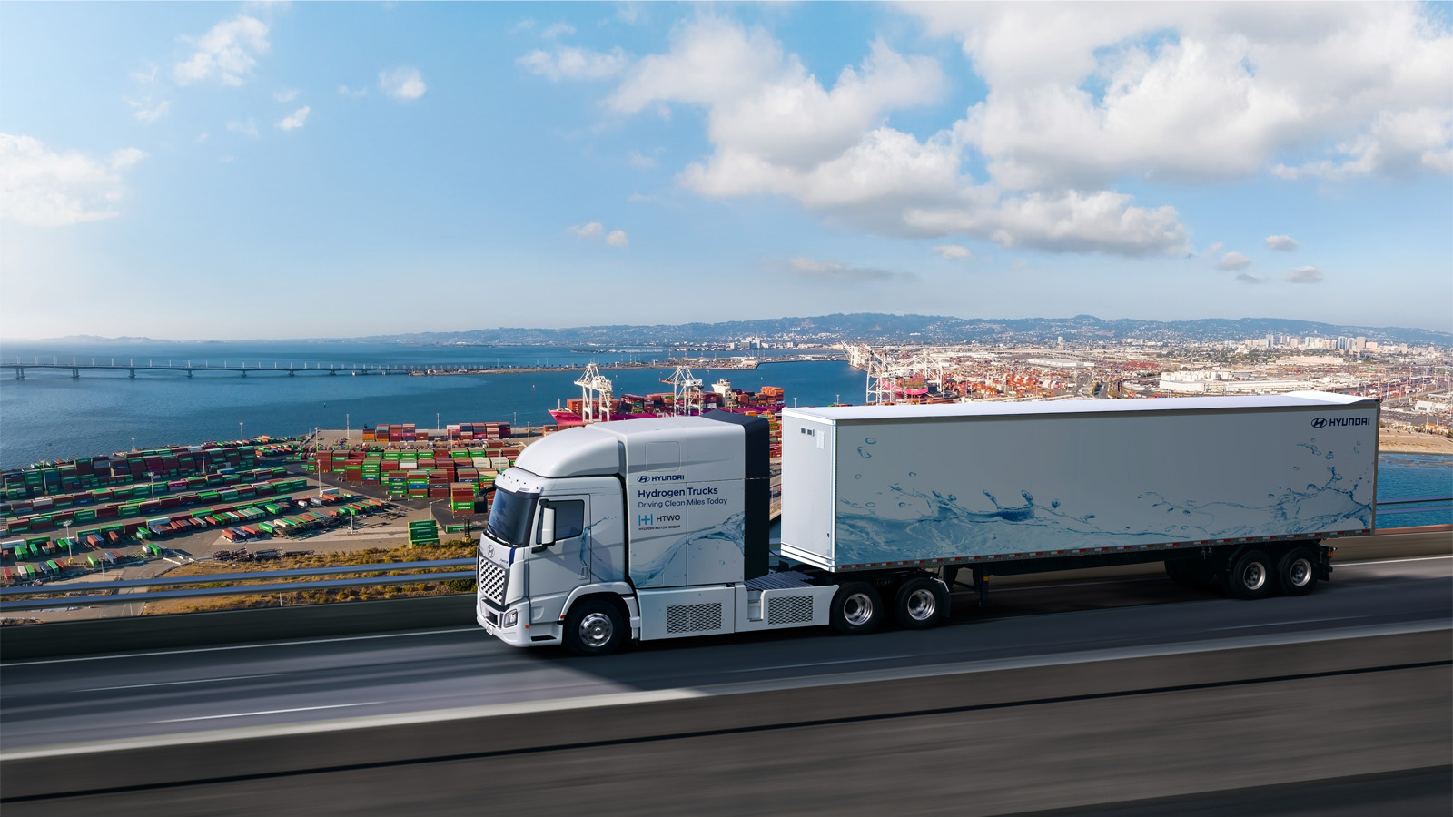 Hyundai and Plus unveil autonomous hydrogen truck concept - Driving ...