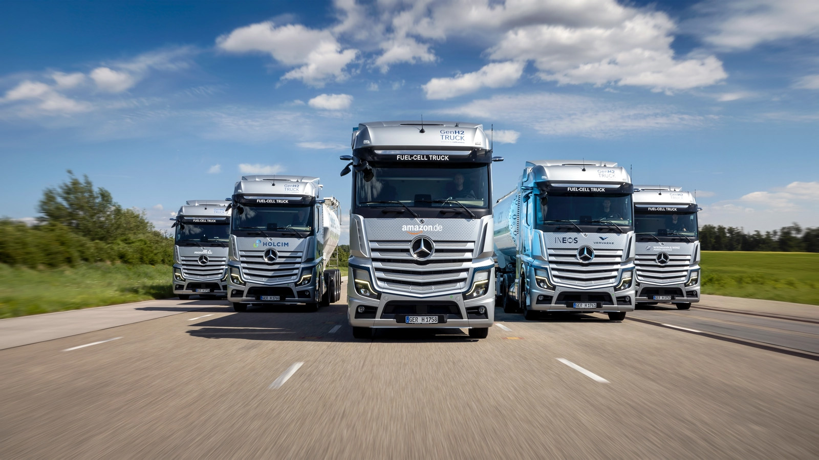 28712473328127384alledaimler Starts Delivering Electric Trucks In The Uk Electrekhtml