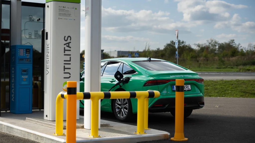 Hydrogen Toyota Mirai refuels at Utilitas hydrogen refuelling station in Tallinn Estonia. (Image: Utilitas)