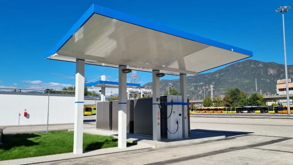 Hydrogen refuelling station developed by Wolftank Group in Germany, equipped with dual 350 and 700-bar dispensers for cars, trucks, and buses.
