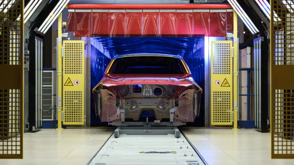 BMW Group Plant Leipzig paint shop, top coat dryer. (Image: BMW Group)