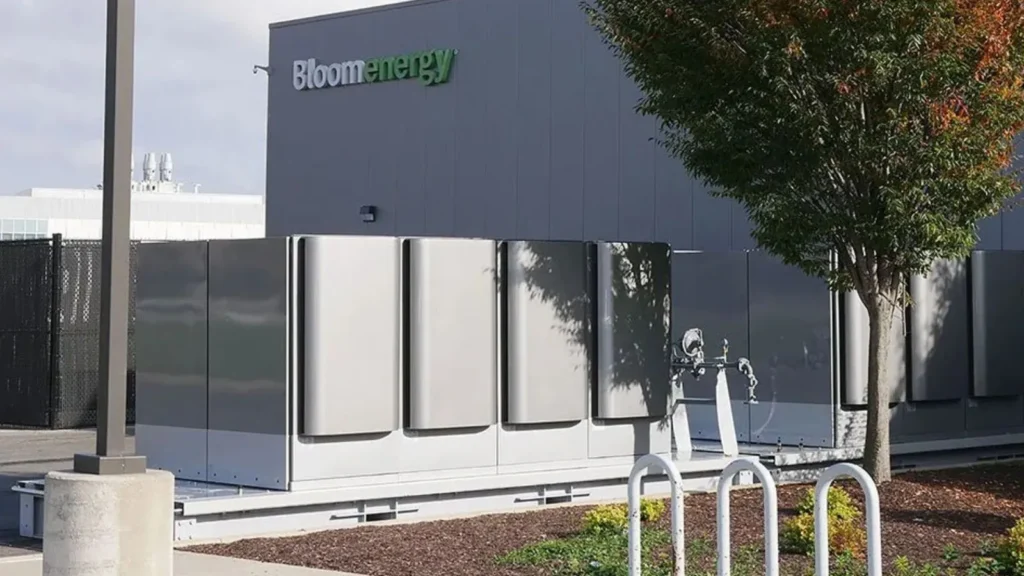 Hydrogen fuel cells installed at Bloom Energy’s California base, supporting clean backup power for data centres.