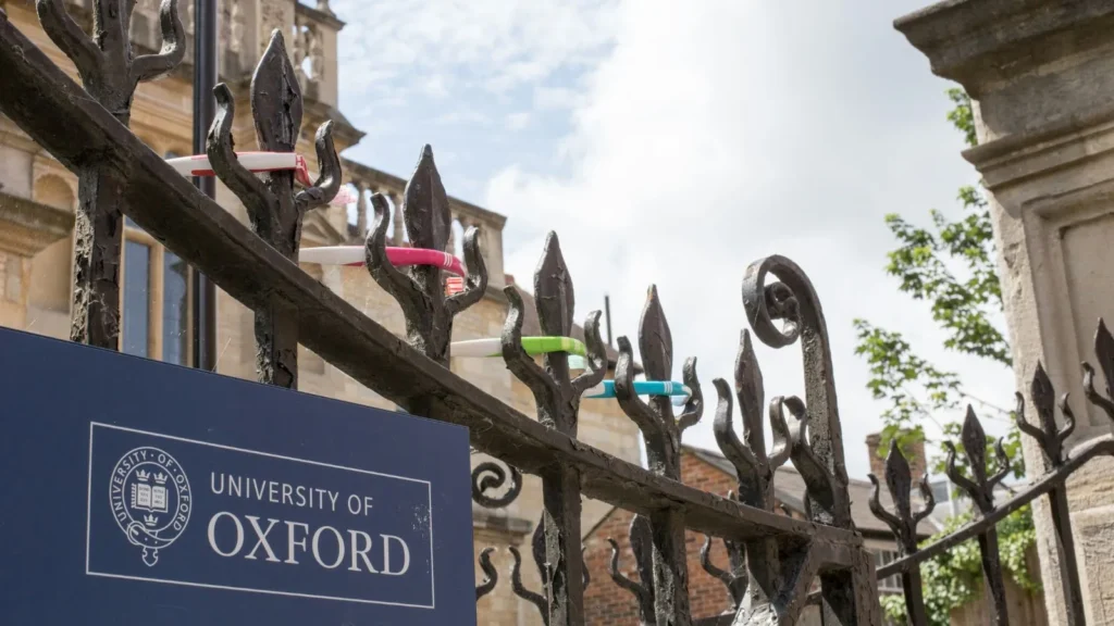 University of Oxford entrance gate with sign, supporting hydrogen jet engine research project